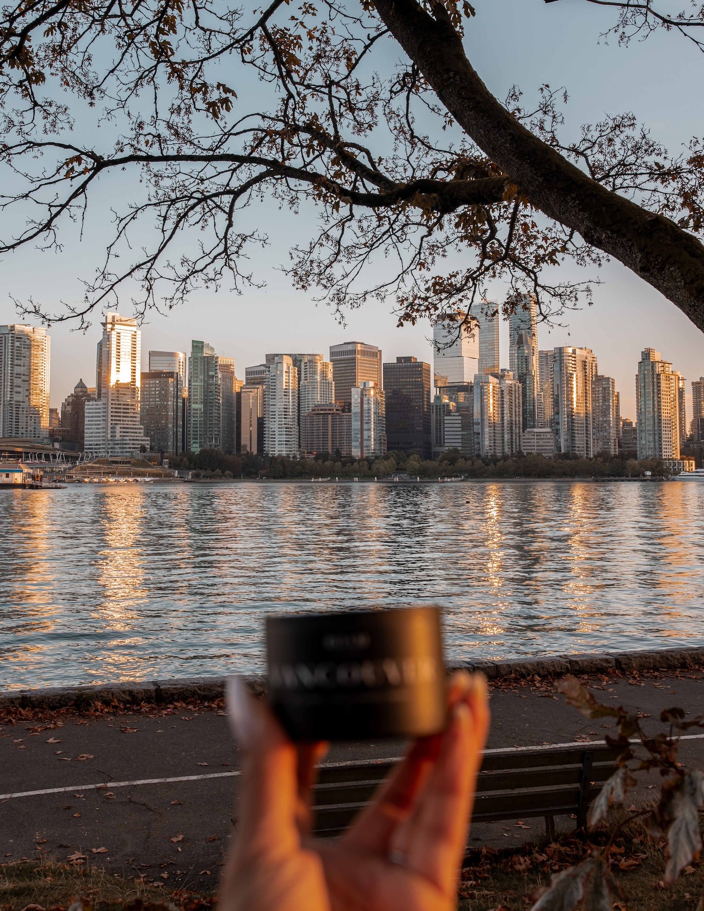 VANCOUVER | Sandalwood, Lavender, Amber