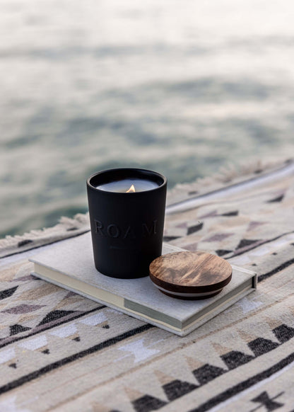 VICTORIA Candle | Sandalwood, Tonka Bean, Bergamot, Eucalyptus