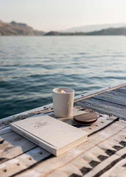 VANCOUVER Candle | Sandalwood, Lavender, Amber